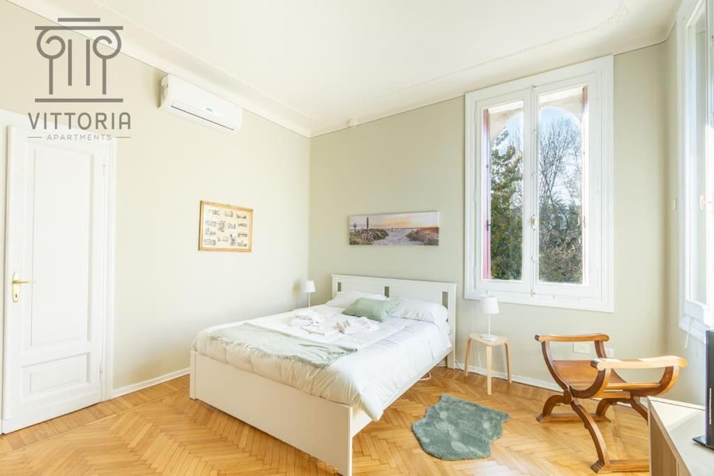 Vittoria Apartments: Viale Dante Vicenza Luaran gambar